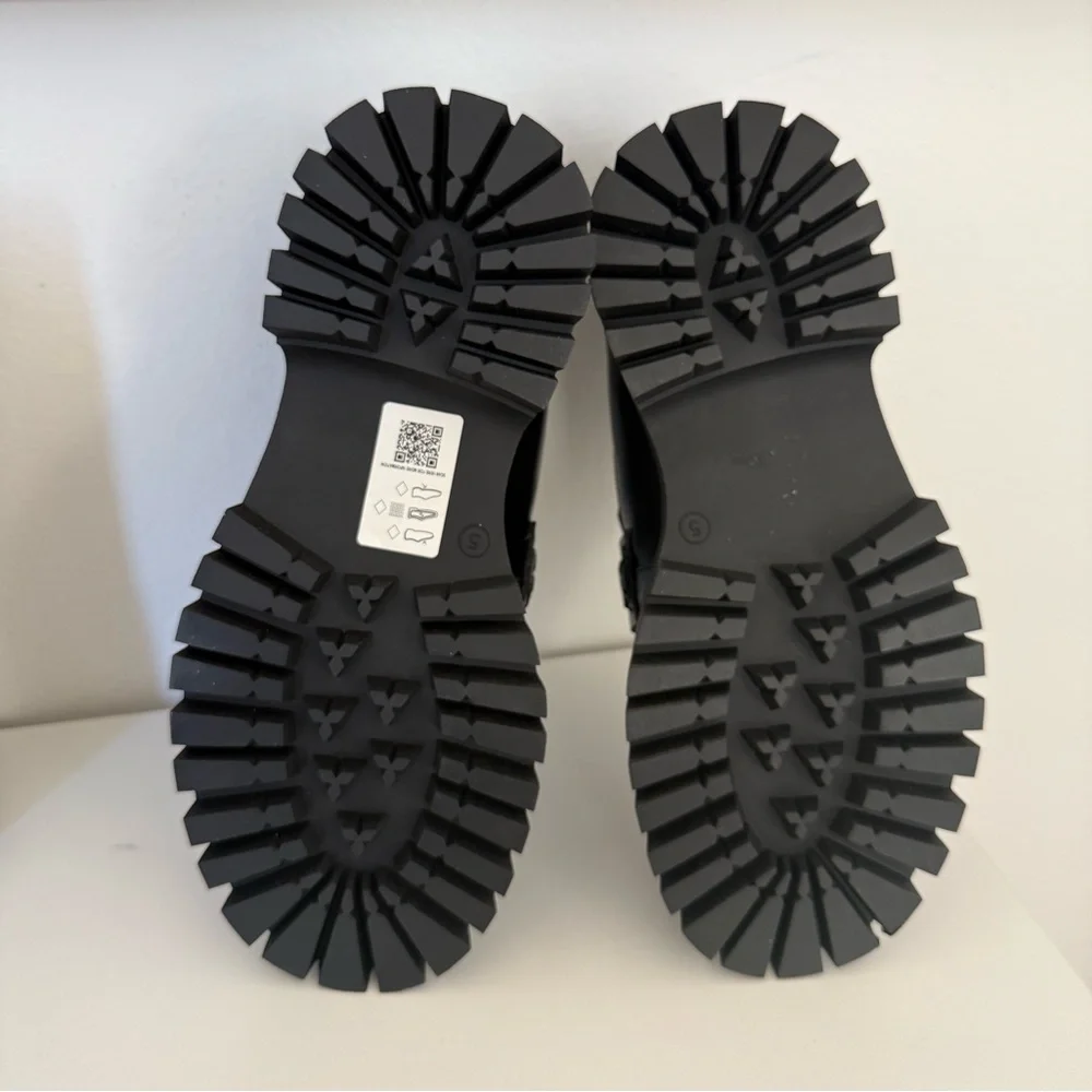 ASOS Design Masterpiece Chunky Loafer - Picture 5 of 11